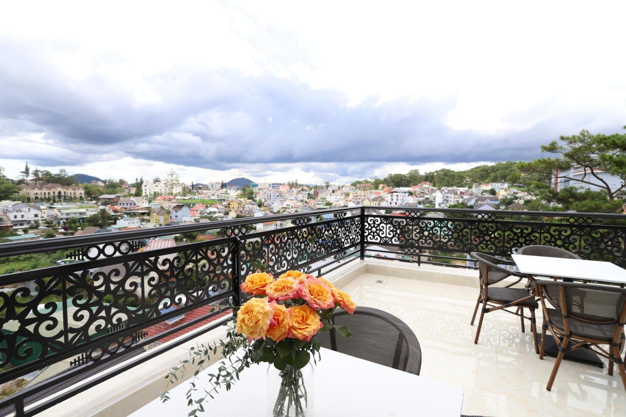 Le Marais Hotel Dalat Exteriör bild